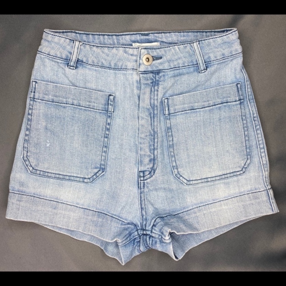 H&M high waist shorts